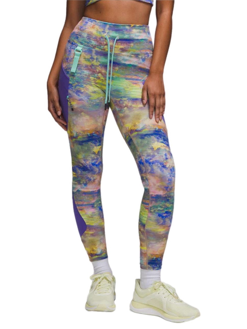 Lululemon Cargo Super-High-Rise
Hiking Tight 25" Altered Nature Multi